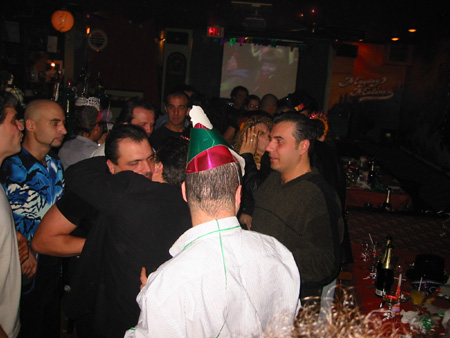 103-0373_IMG