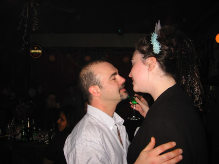 103-0392_IMG